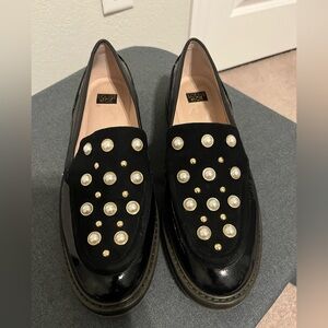 Louise et Cie black shoes with studded pearl beads